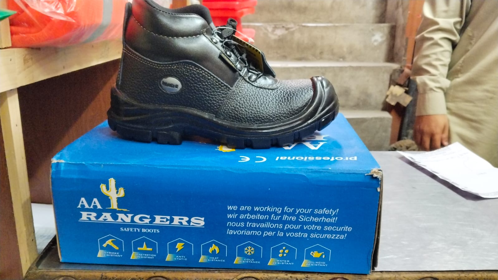 Safety shoes - Image 5