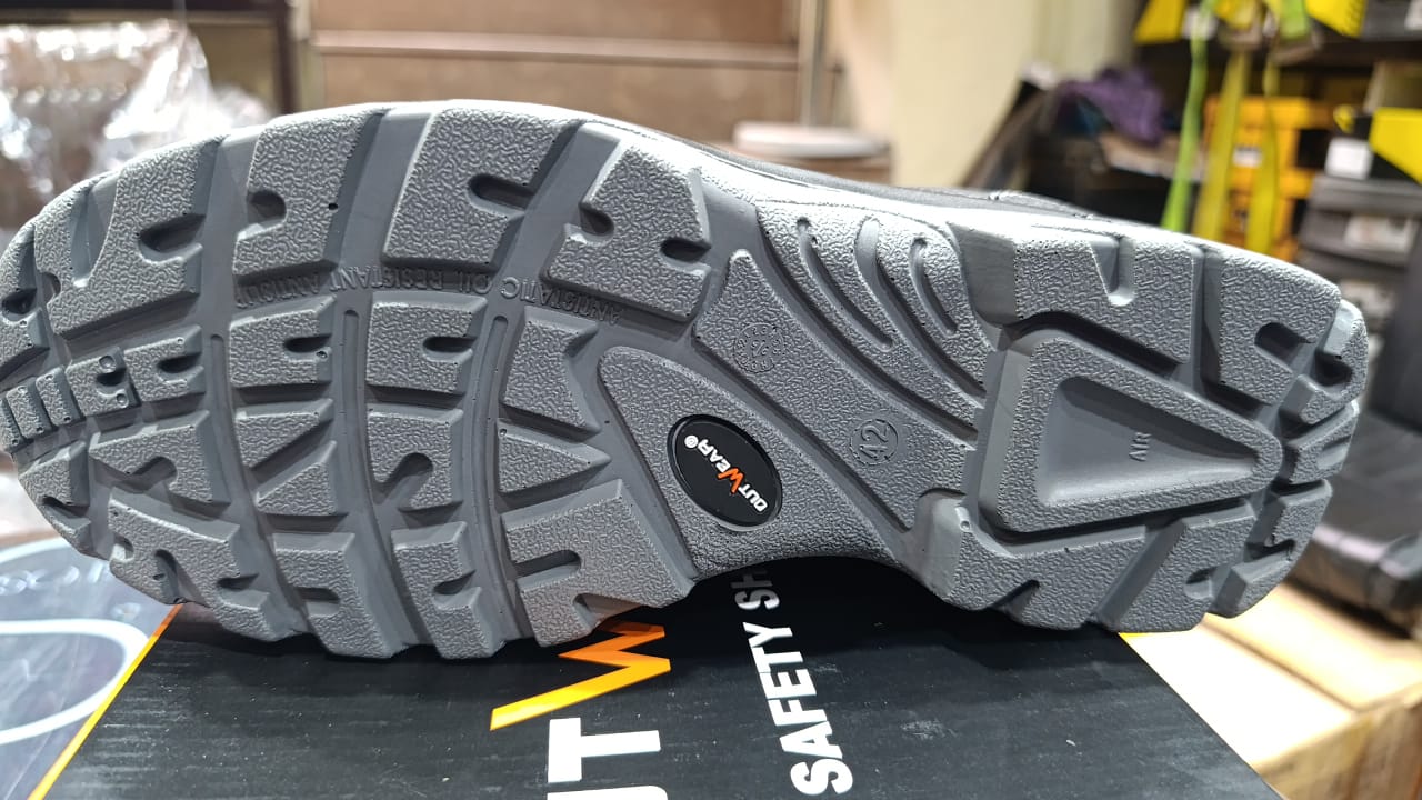 Safety shoes - Image 2